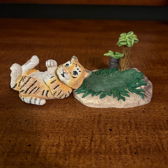 Hamilton BENGAL TIGER  Protect Nature's Innocents Sculpture Figurine 1996. - Picture 5 of 6